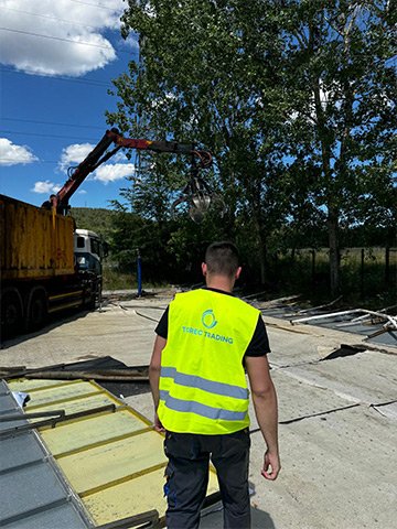 Transporte para recogida chatarra Terrassa